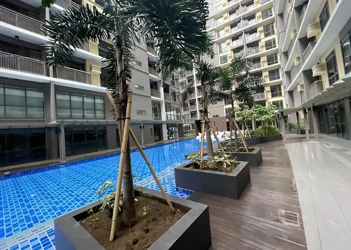 Modern & Luxury 2br Near Solaire, Okada, Airport マニラ市